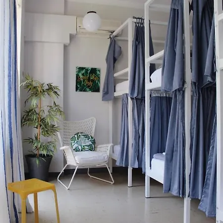 Let Me Take My Bunk Bed * Athén